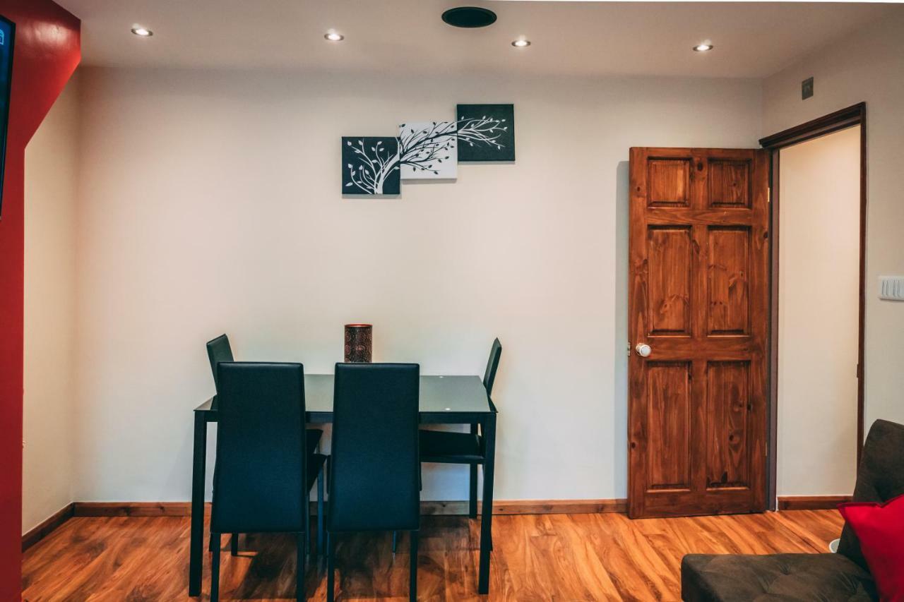 Quality Stay,2 Bed Near The Centre, 2min Walk From Metro Station Londra