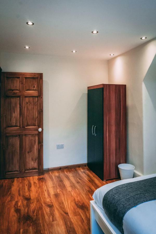 Quality Stay,2 Bed Near The Centre, 2min Walk From Metro Station Londra